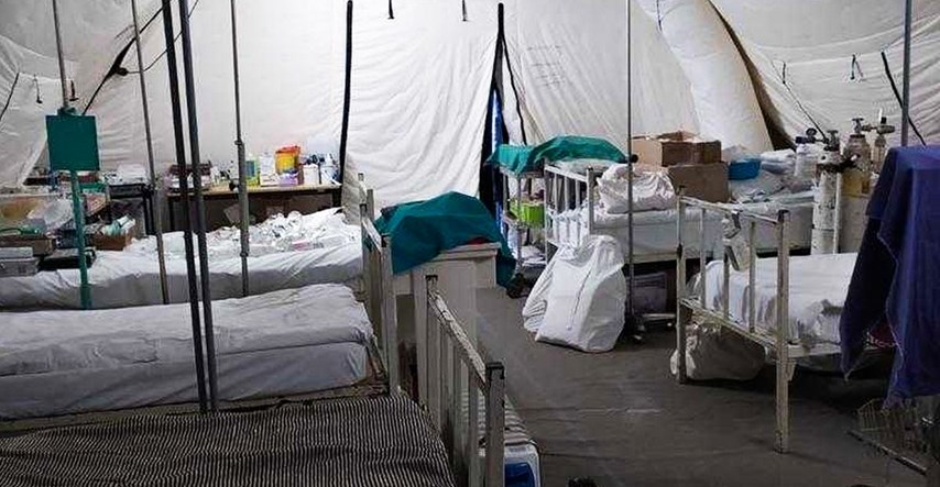 Pacijenti u Sisku leže u šatorima: "Nemamo intenzivnu za pacijente u stanju šoka"