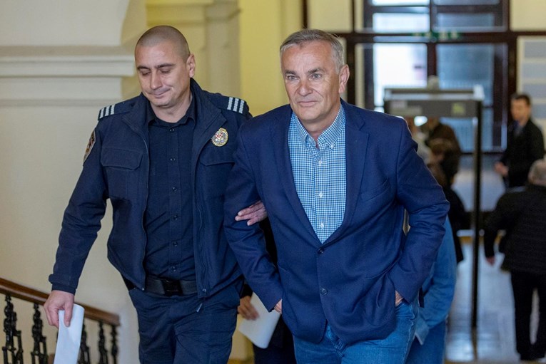 Bomba je bačena u dvorište zatvorenog poduzetnika koji je nosio Mamićev novac sucima