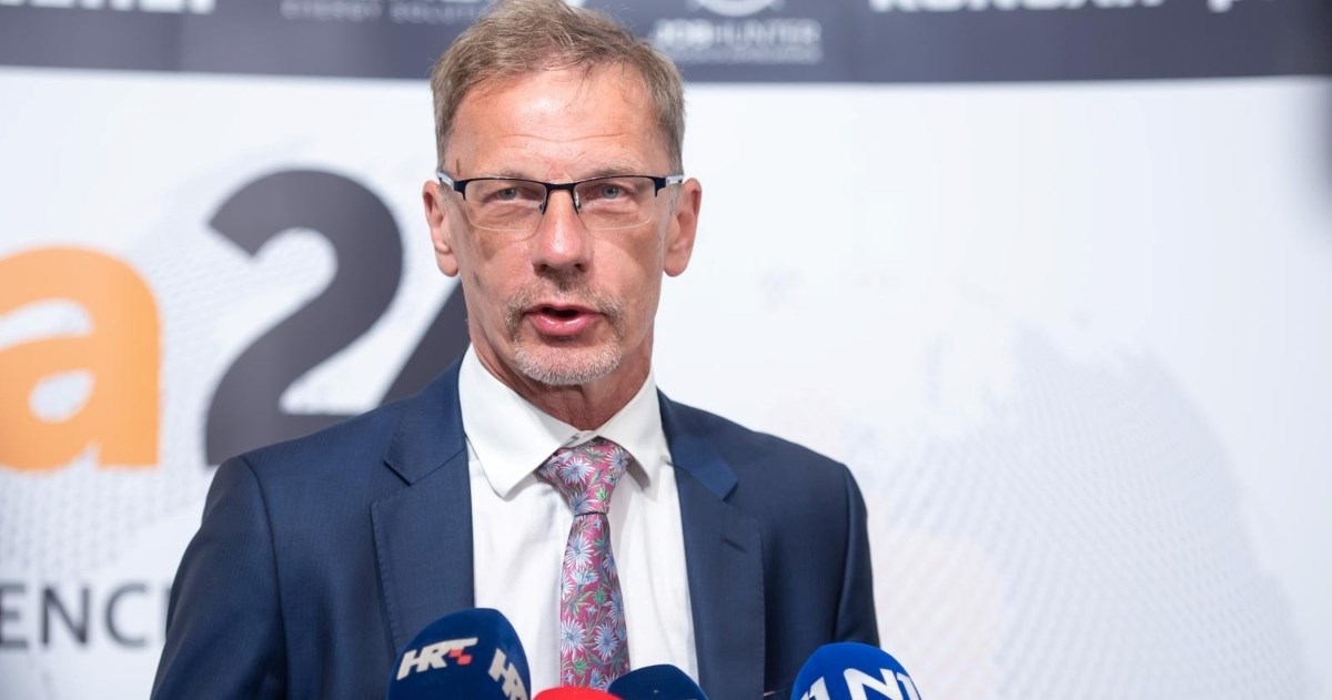 Državni tajnik: Uvođenje eura donijelo nam je mnoge prednosti