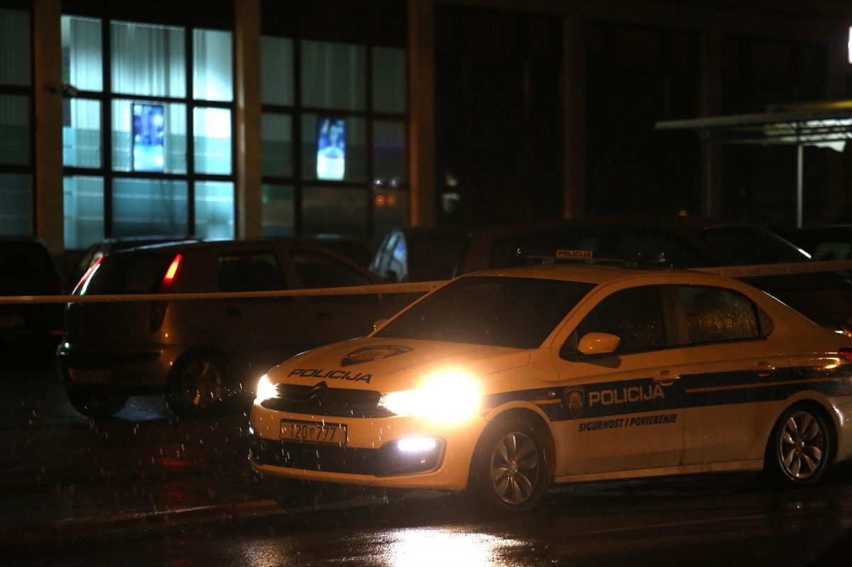 Policija se javila zbog pucnjave u Splitu, mladić je ranjen ležao na ulici