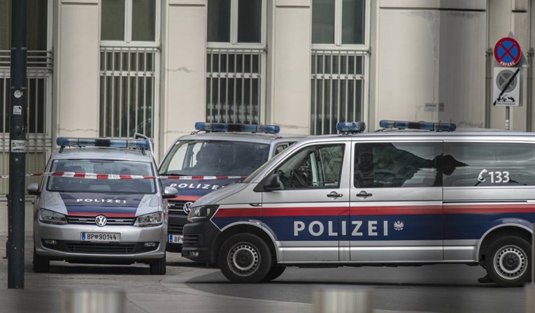 Žena iz Beča ubila svoje troje djece. Sve javila policiji, rekla da želi ubiti i sebe