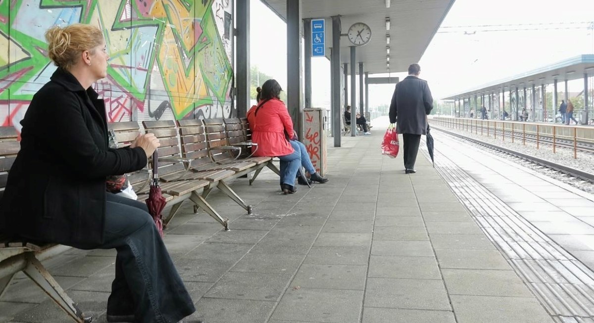HŽ prodao ljudima karte za vlak koji ne vozi. "Dvadesetak ljudi je čekalo na stanici"