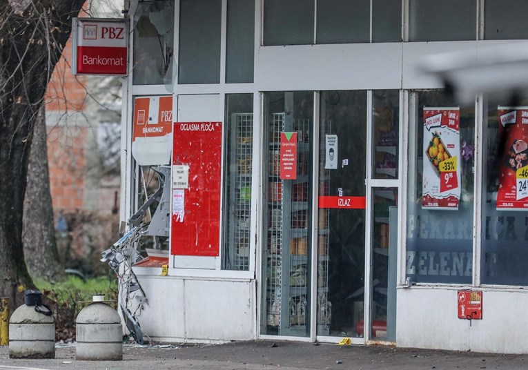 Raznesen bankomat u zagrebačkom Podsusedu