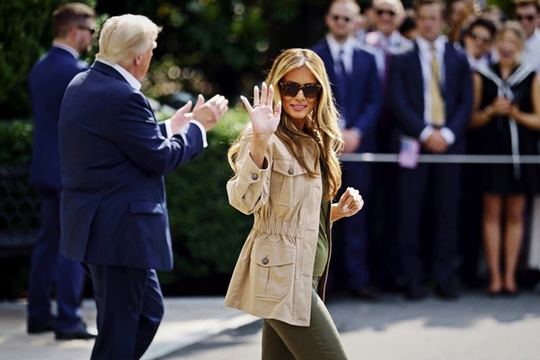 Melania Trump pisala Putinu o djeci, pismo mu predao osobno Trump