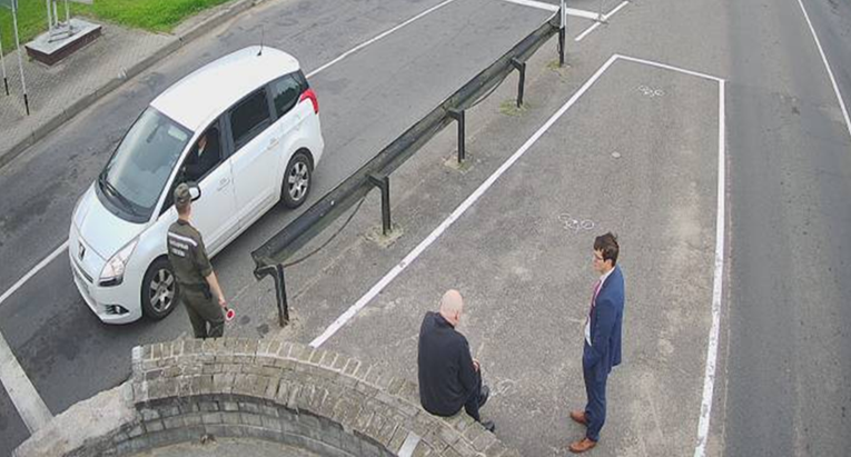 52 bjeloruskih zatvorenika odvedeno na granicu s Litvom. Samo je jedan odbio prijeći