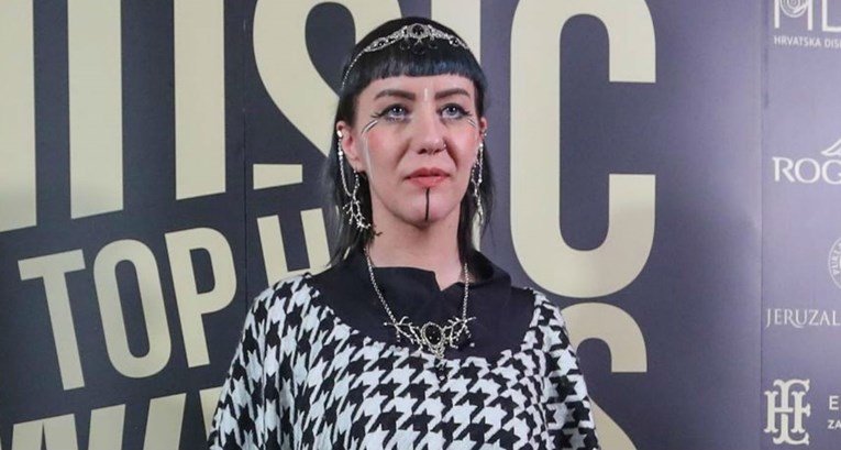 Neprepoznatljiva Nina Kraljić ukrala pažnju nesvakidašnjim make-upom