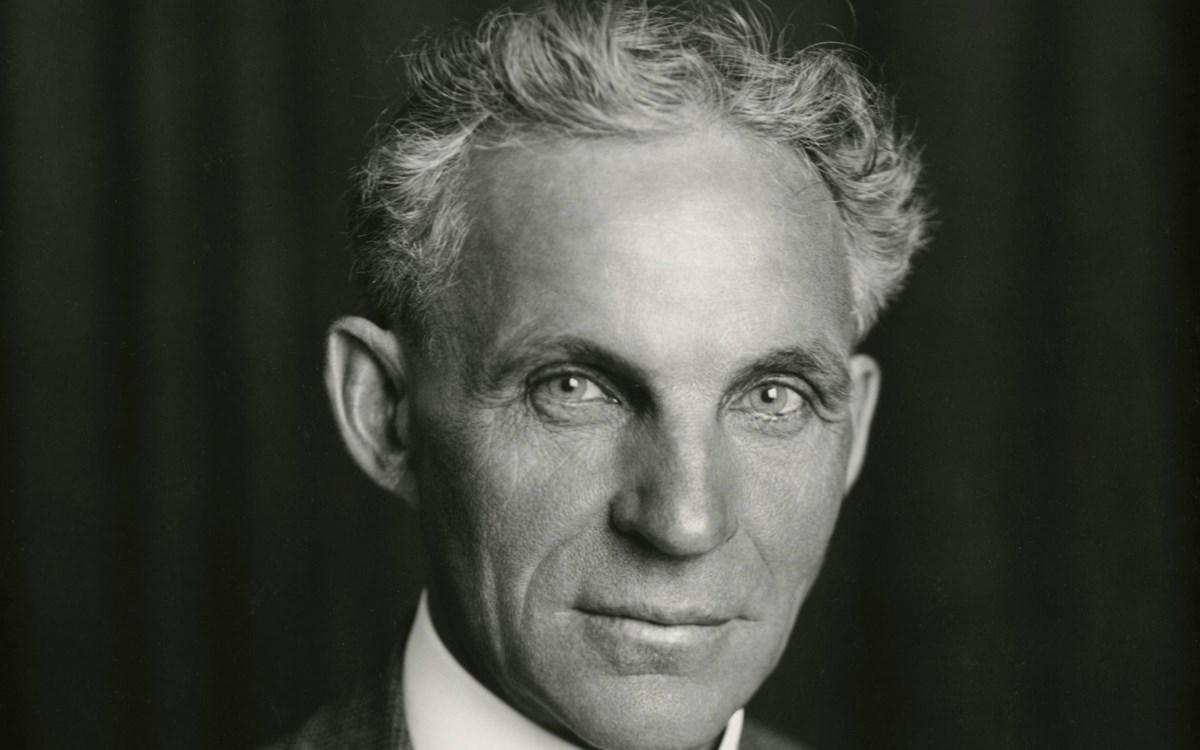 Donio je revoluciju u svijet automobila. Istovremeno, bio je antisemit i nacist