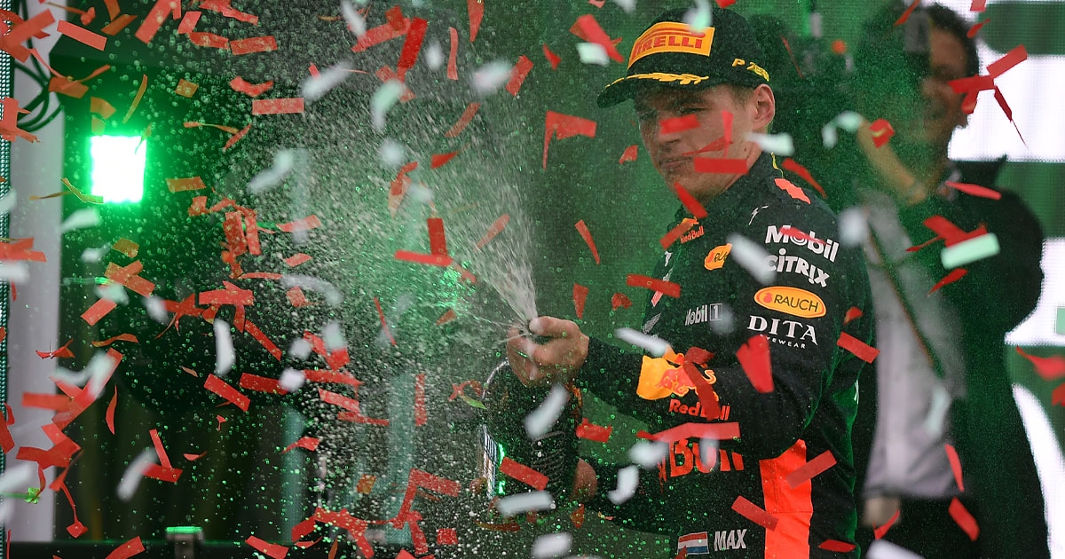 Formula 1 promijenila dvije riječi u pravilu zbog kojeg je Verstappen osvojio titulu