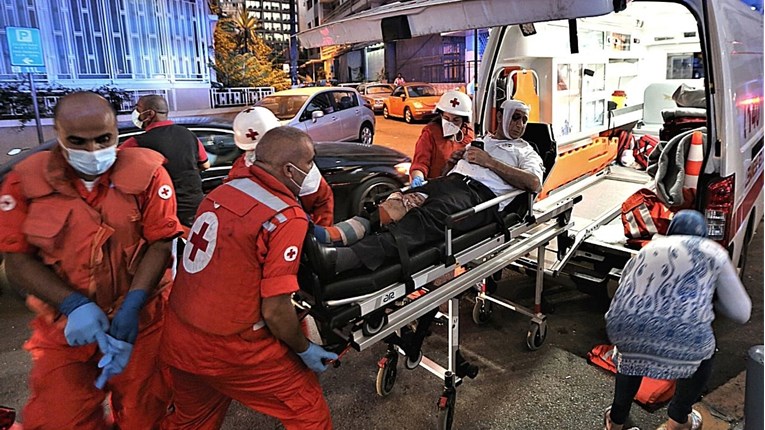 Kaos u Bejrutu, bolnice su pretrpane, teško ozlijeđeno i nekoliko diplomata