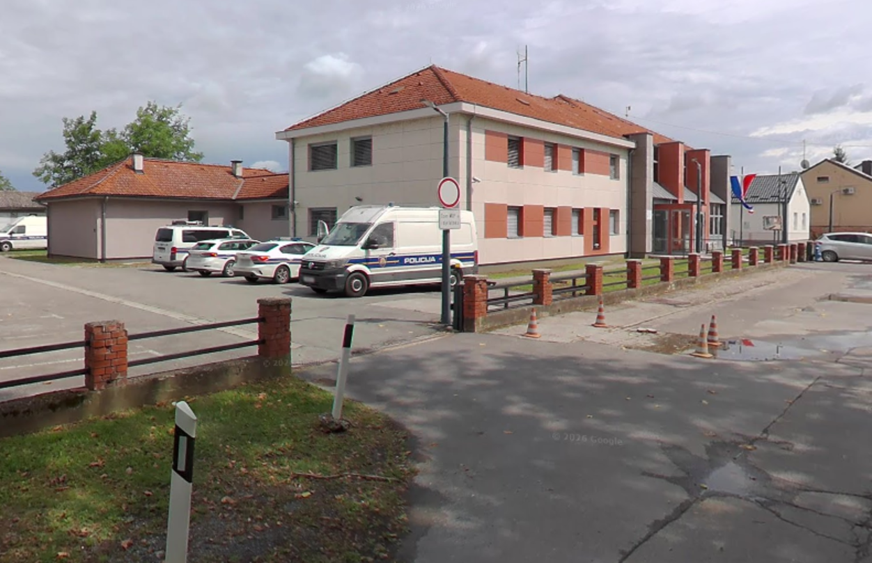 U Petrinji u odori specijalne policije prijetio bombama. Određen mu istražni zatvor