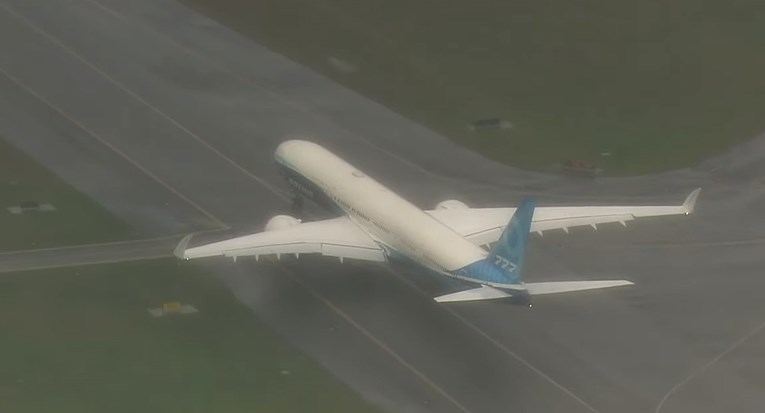 Boeing 777X, najveći putnički avion na svijetu, počeo pokusni let