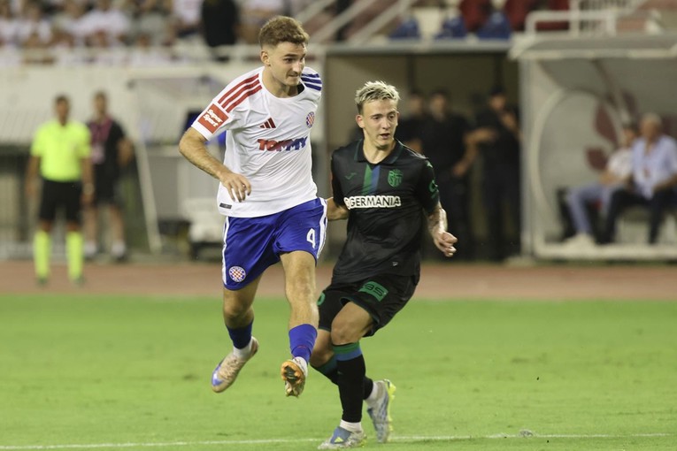 Garcia ostao bez važnog veznjaka za Ajax: Nema šanse da će igrati