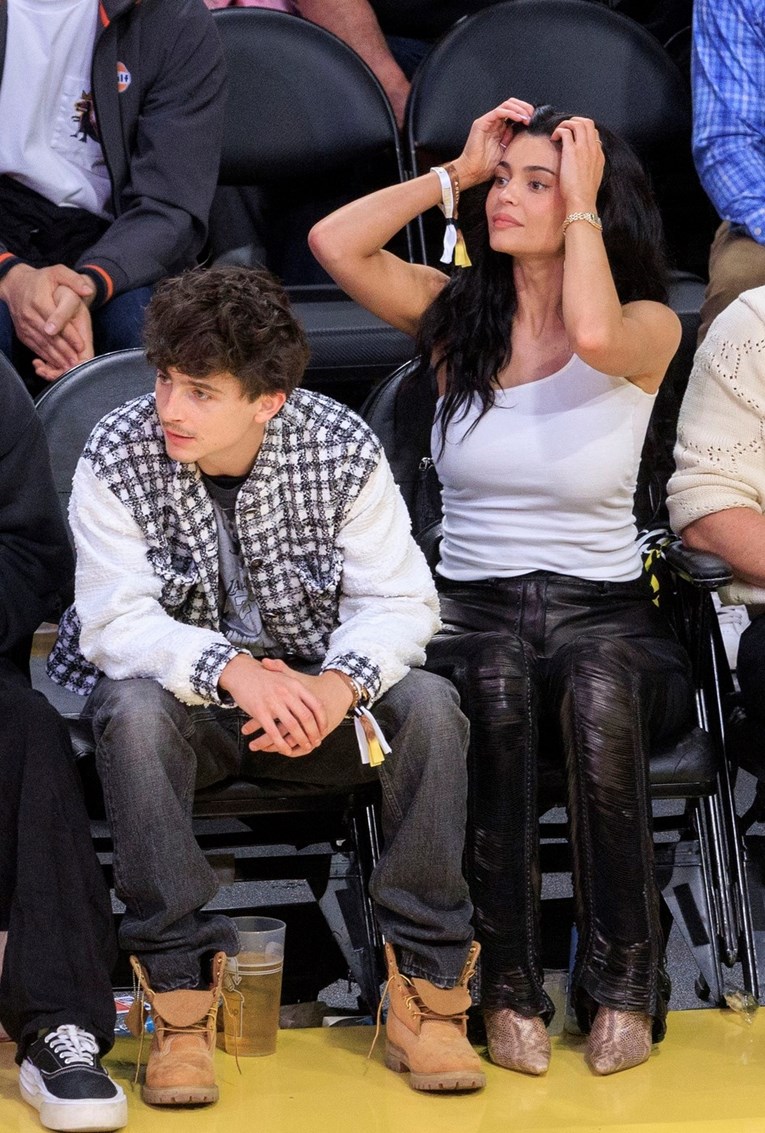 Izdanje Kylie Jenner toliko nas je oduševilo da smo pronašli slične komade