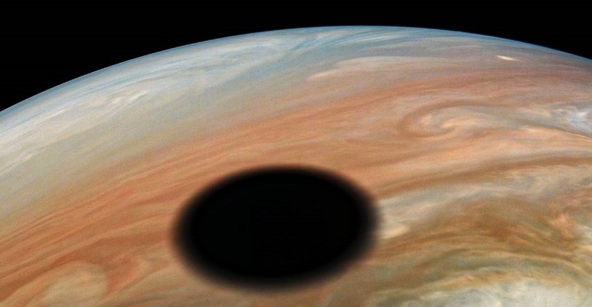 FOTO Pogledajte nevjerojatnu snimku divovske pomrčine na Jupiteru