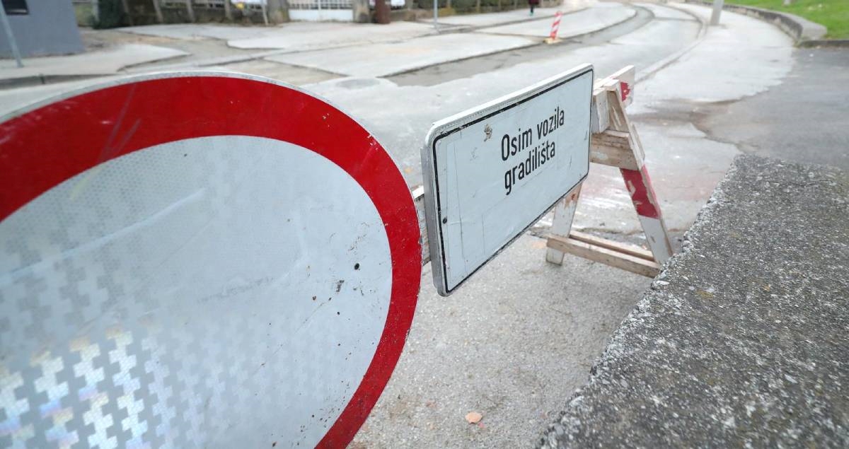 Radnici oštetili cjevovod, deseci mjesta u Slavoniji ostali bez vode