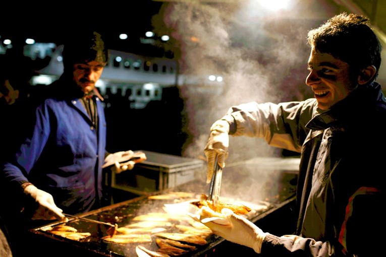 Obitelj iz Njemačke se otrovala hranom na odmoru u Istanbulu. Dvoje djece preminulo