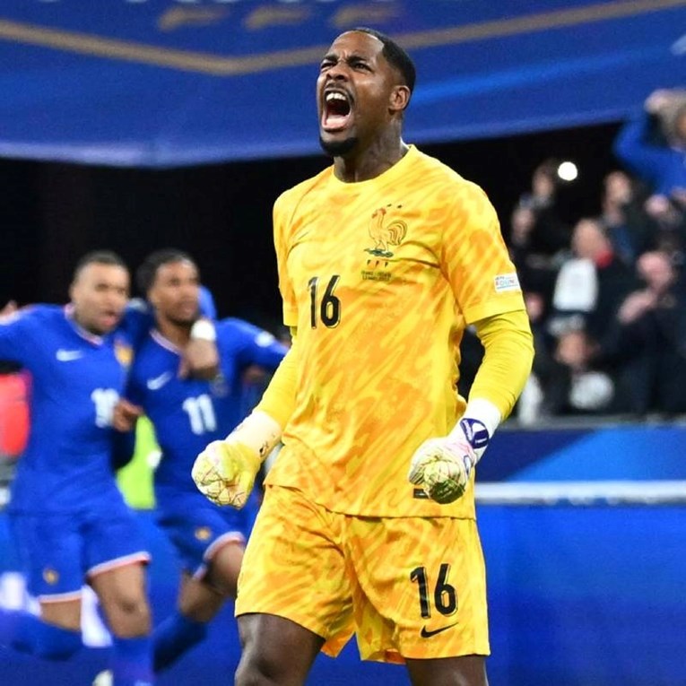 Francuski golman Hrvatima obranio tri penala pa otkrio svoju tajnu: Sve je u pogledu