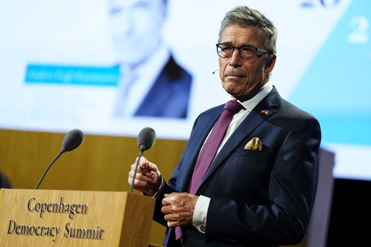 Bivši šef NATO-a: Dosta je popuštanja Trumpu, Grenland je crvena linija