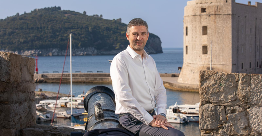 Gradonačelnik Dubrovnika: Split poznat po turistima koji povraćaju i uriniraju