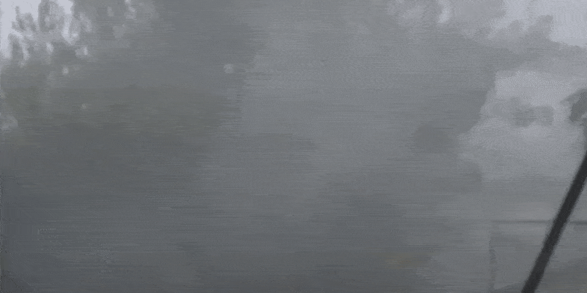 Crveni alarm u četiri regije. Oluja u Istri i Kvarneru, pala tuča, vjetar čupa stabla