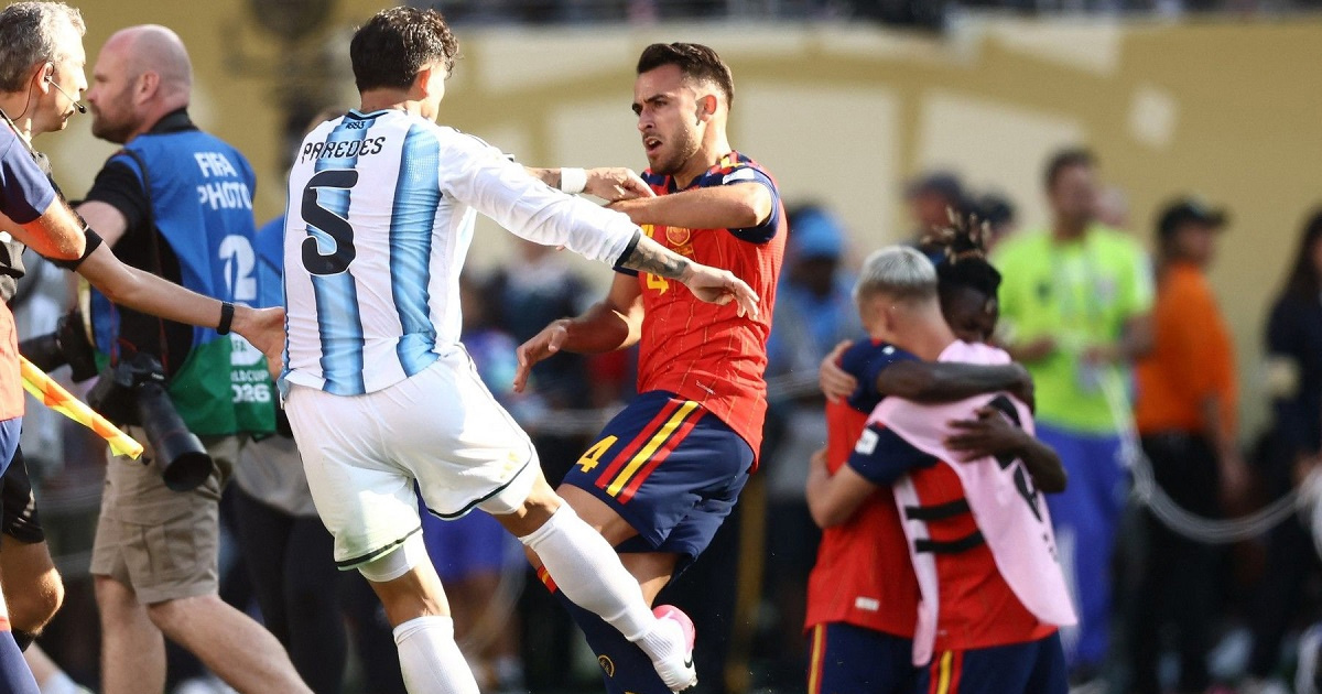 FIFA izbrisala crveni karton Argentincu koji je nakon finala tukao Španjolce