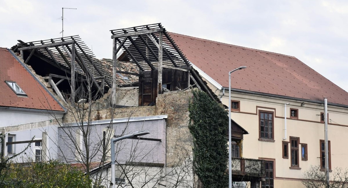 Ujedinjena oporba najavila dvije interpelacije o obnovi: "Problemi su isti od 2021."