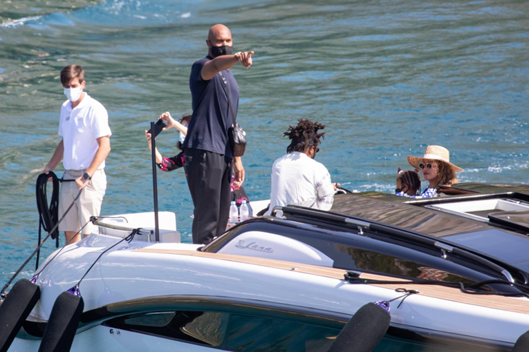 FOTO Beyoncé i Jay-Z napustili Hrvatsku, tjelohranitelj se ljutio na fotografa?