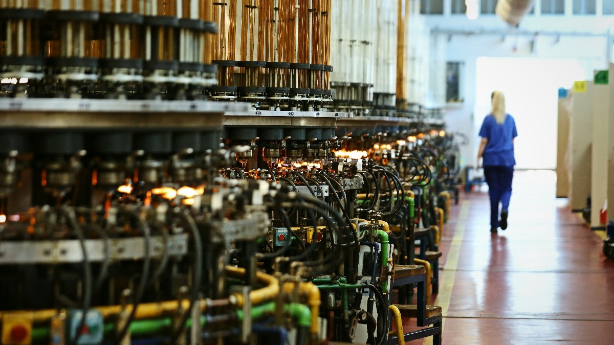 Promet industrije porastao 28.7 posto na godišnjoj razini, javlja DZS