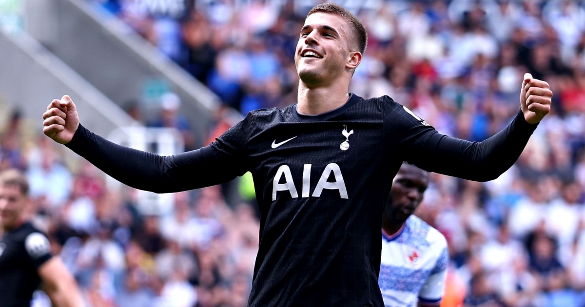 Navijači Tottenhama poludjeli za Vuškovićem: "Najbolji igrač svih vremena"