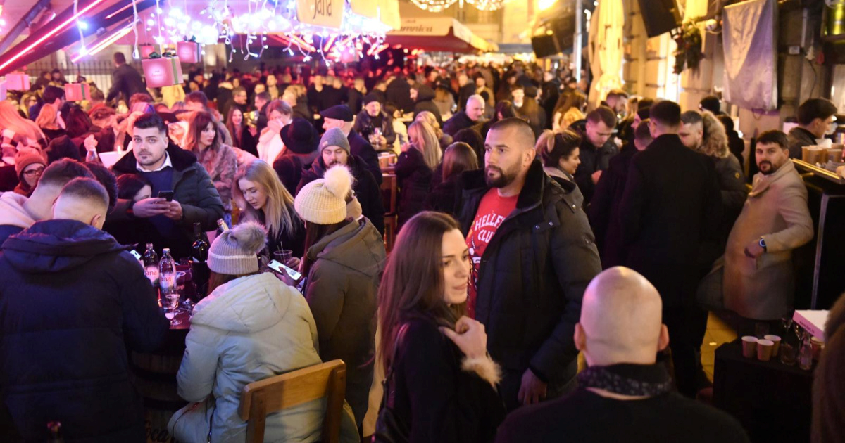 Provjerili smo ima li još stolova na najtraženijem mjestu za Badnjak u državi