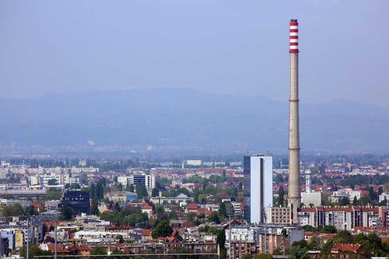 Zapad Zagreba danima bez tople vode, objavljeno kad bi radovi trebali biti gotovi