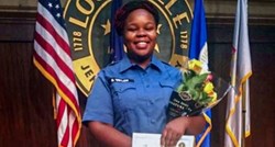 Optužen jedan od policajaca koji su ubili crnkinju u njenom domu u SAD-u