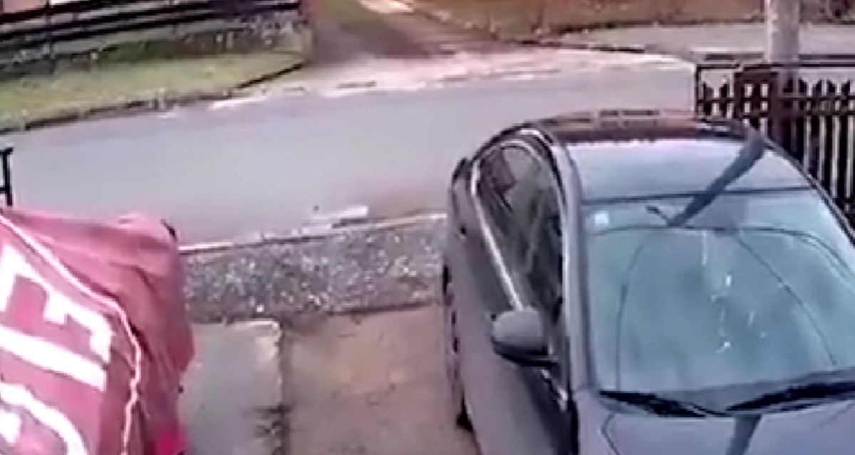Potres od 3.2 po Richteru na Baniji, snimljen trenutak kad se dogodio