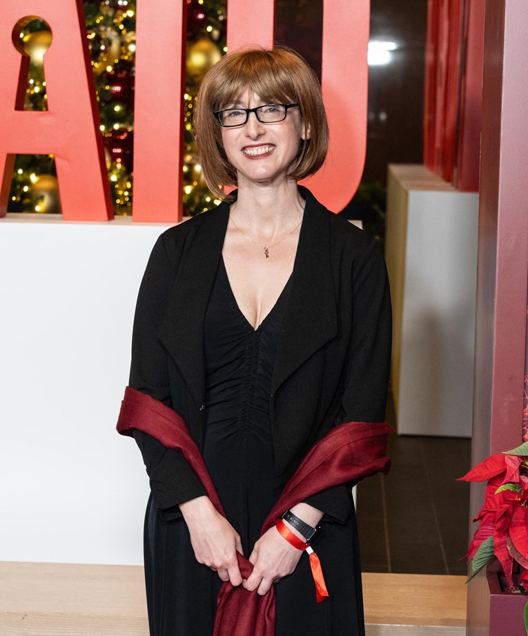 Autorica hita "The Housemaid" otkrila svoj pravi identitet: "Dosta mi je nagađanja"