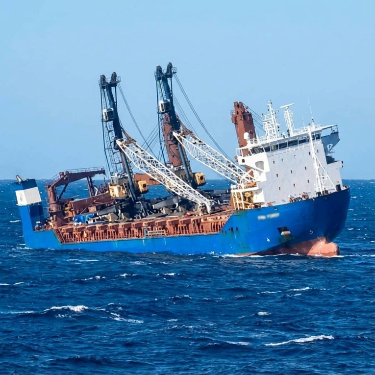 Ruski brod potonuo lani kod Španjolske prevozio reaktore, potopljen je torpedom