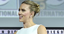 Scarlett Johansson premijerno pokazala zaručnički prsten od 2,5 milijuna kuna