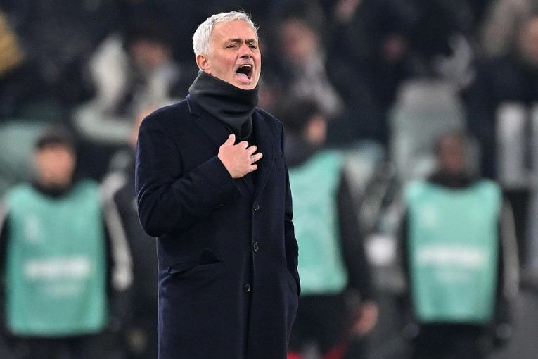 Mourinho postavio tri uvjeta za povratak u Real