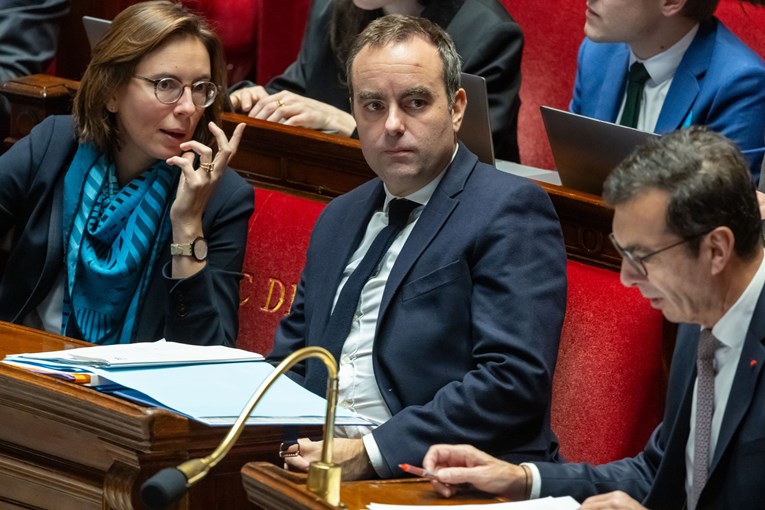 Današnje glasanje u francuskom parlamentu moglo bi izazvati novu ozbiljnu krizu