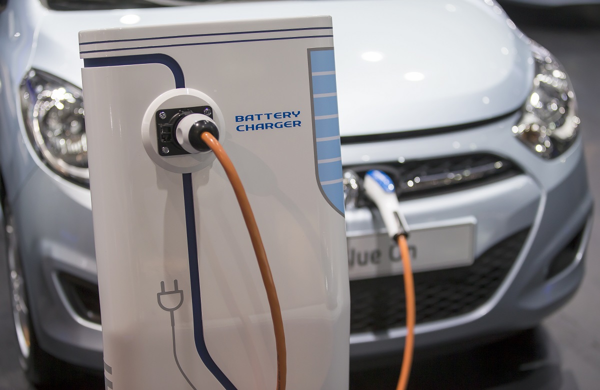 Svaka nova kuća u Engleskoj imat će punjač za električni automobil