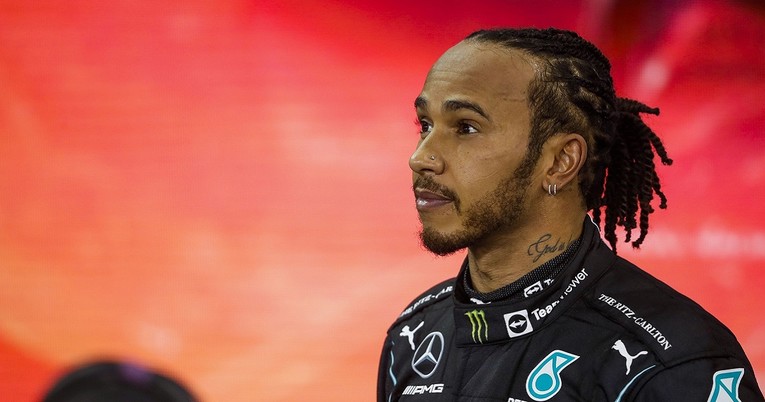 Mercedes objavom na Instagramu dao naslutiti da se Hamilton vraća
