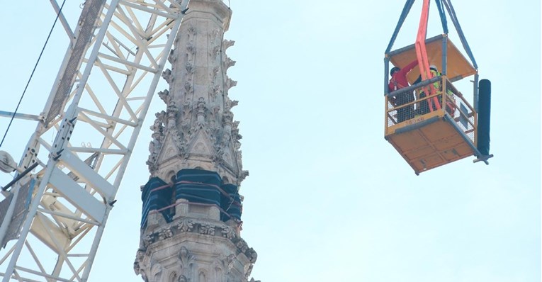 VIDEO Sjeverni toranj zagrebačke katedrale priprema se za rušenje dinamitom