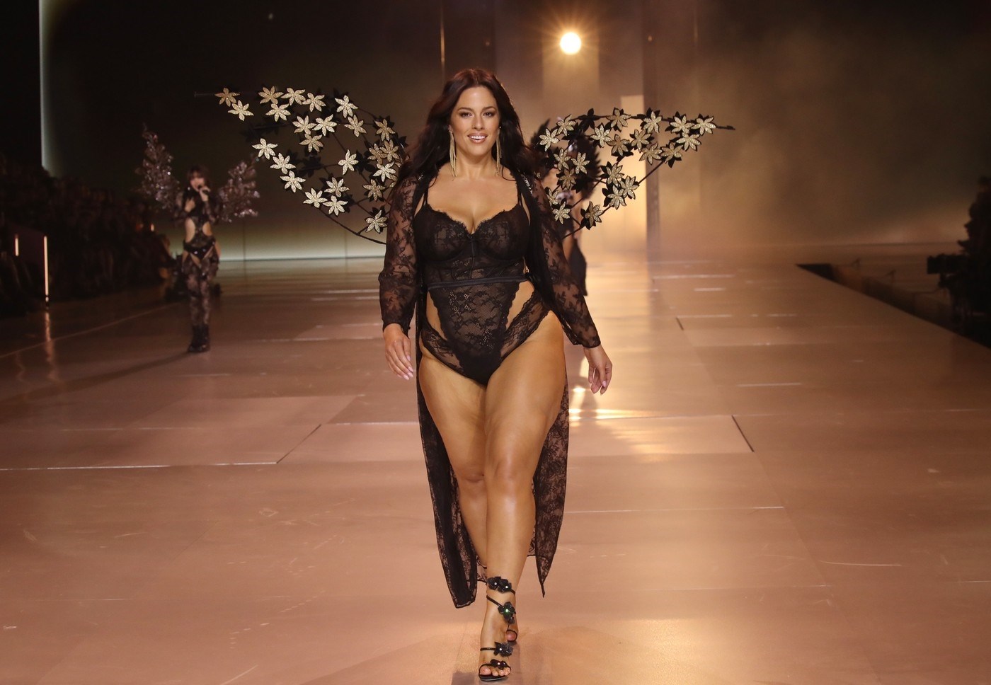 Ashley Graham o Victoria's Secret reviji: Oklijevala sam kad su me zvali