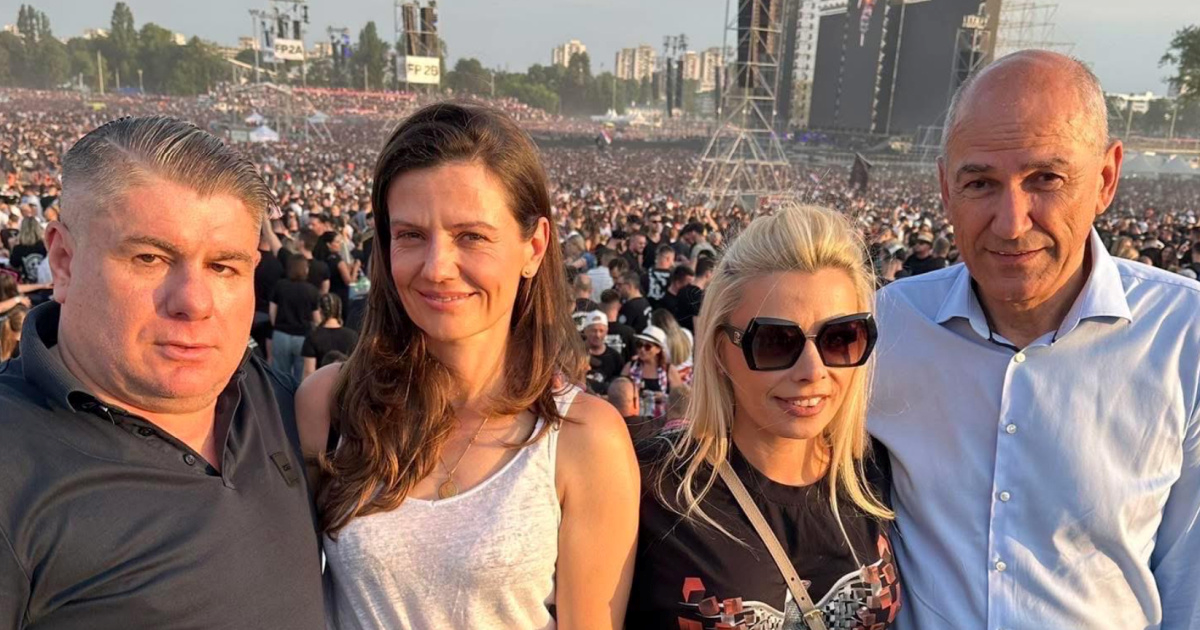 VIDEO Na Janšinim skupovima pjevaju obradu Thompsonove pjesme