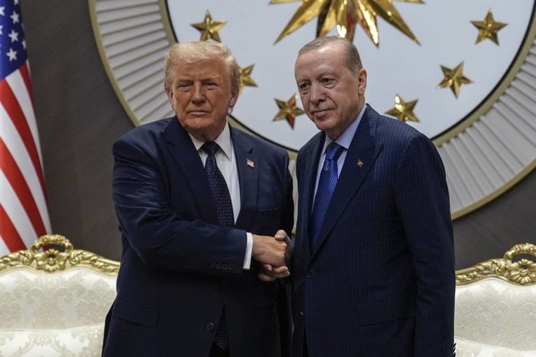 Erdogan Trumpu ponudio pomoć oko Irana