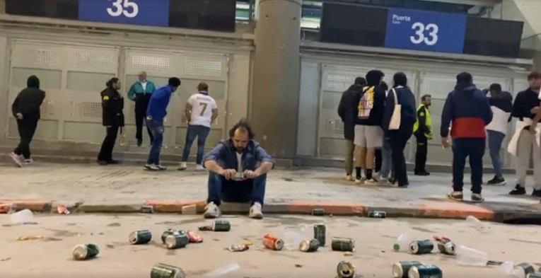 Navijači Reala koji su napustili Bernabeu u 80. minuti postali su hit na internetu
