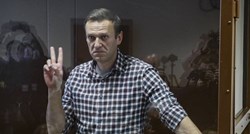 Izvestija: Navalni je prebačen u bolnicu zbog moguće respiratorne bolesti