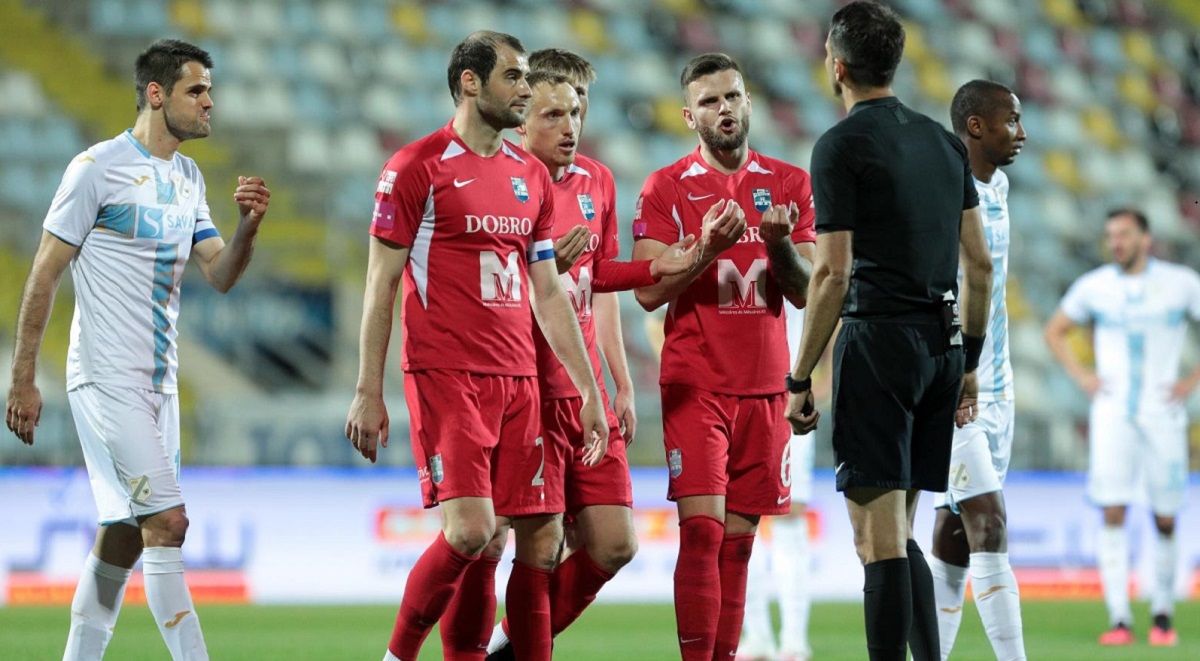 Najbolji igrač Rijeke šokiran: Što rade ti suci u VAR sobi?