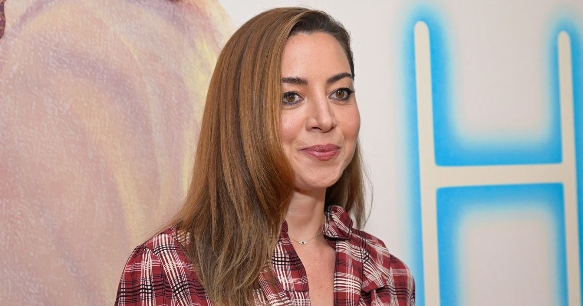 Aubrey Plaza u prvom intervjuu nakon suprugove smrti: "Dobro sam, ali borim se"