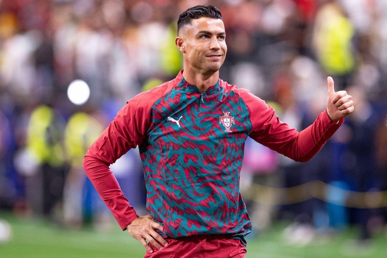 Cristiano Ronaldo nastavlja igrati za Portugal