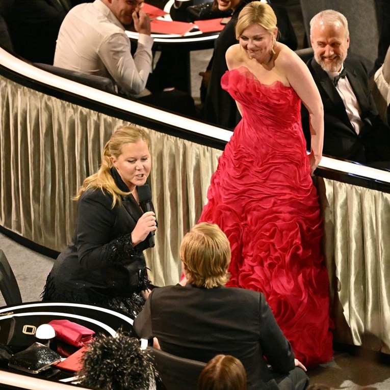 Amy Schumer dobila prijetnje smrću zbog šale na Oscarima